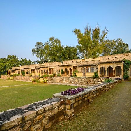 ホテル Neemrana'S - Deo Bagh グワーリヤル エクステリア 写真