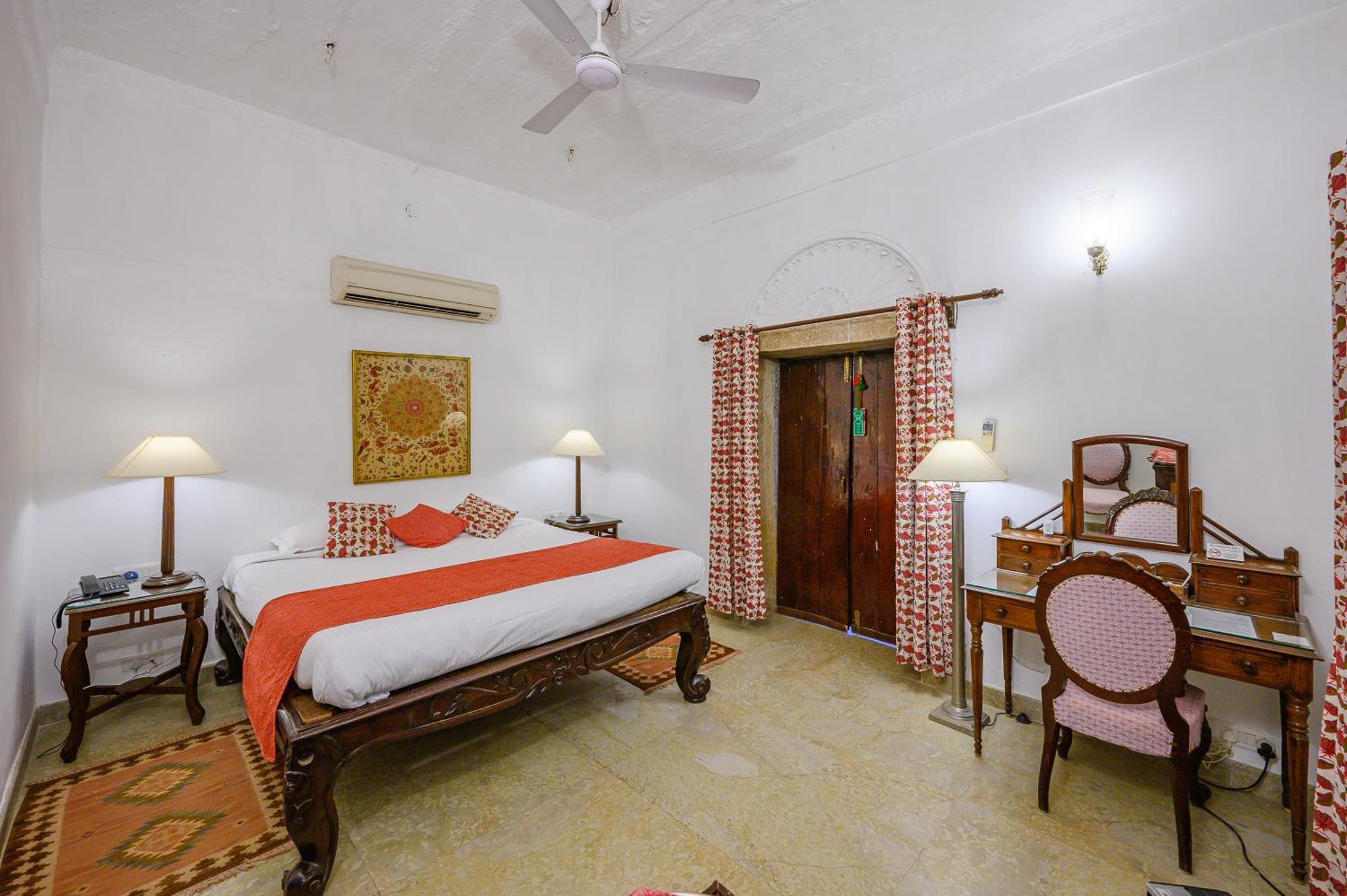 ホテル Neemrana'S - Deo Bagh グワーリヤル エクステリア 写真