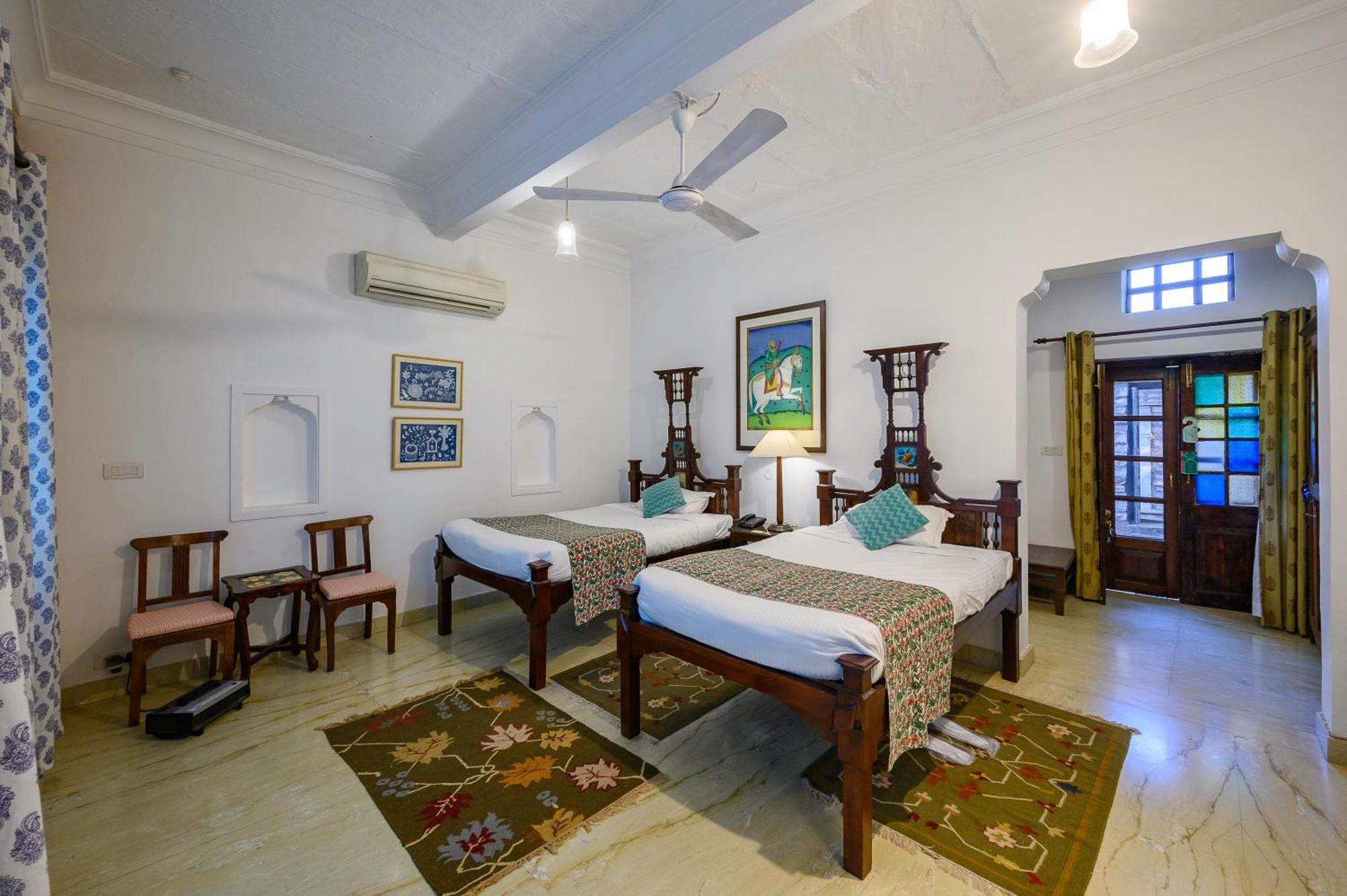 ホテル Neemrana'S - Deo Bagh グワーリヤル エクステリア 写真