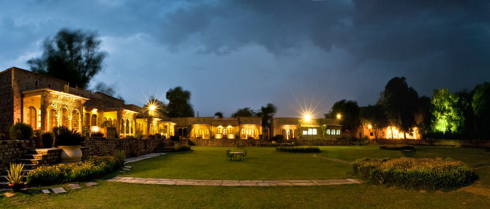 ホテル Neemrana'S - Deo Bagh グワーリヤル エクステリア 写真
