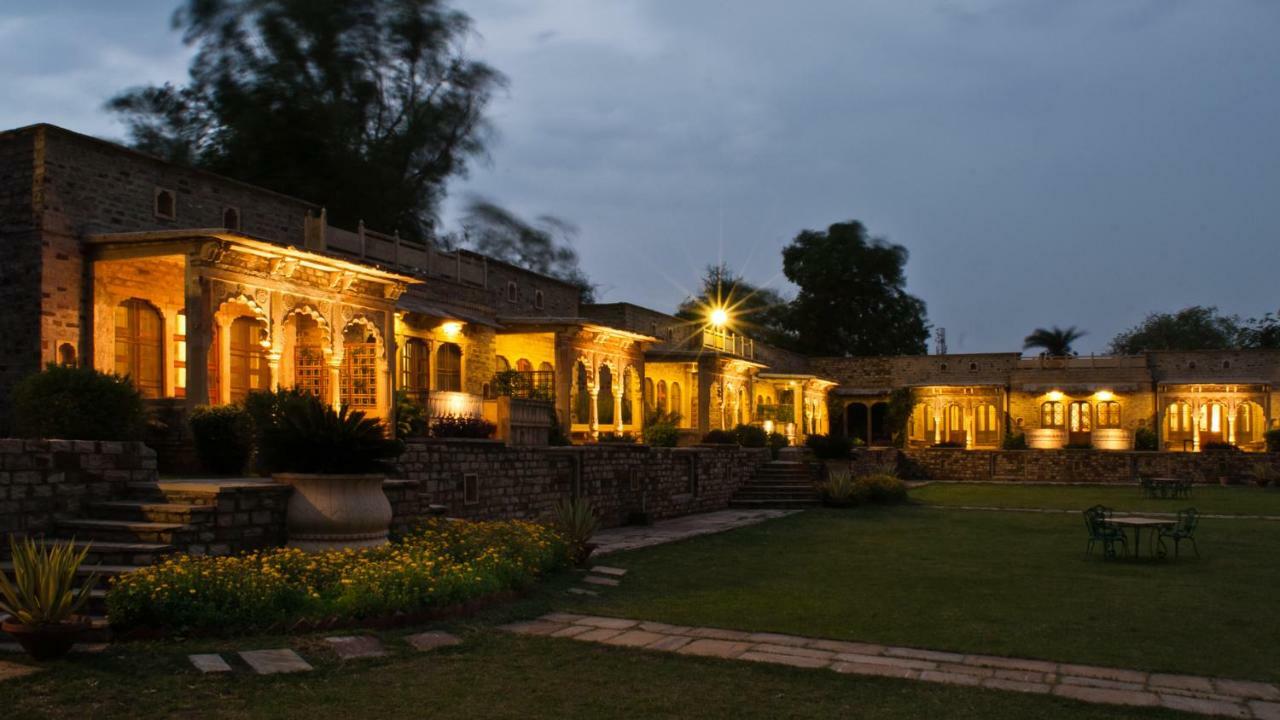 ホテル Neemrana'S - Deo Bagh グワーリヤル エクステリア 写真