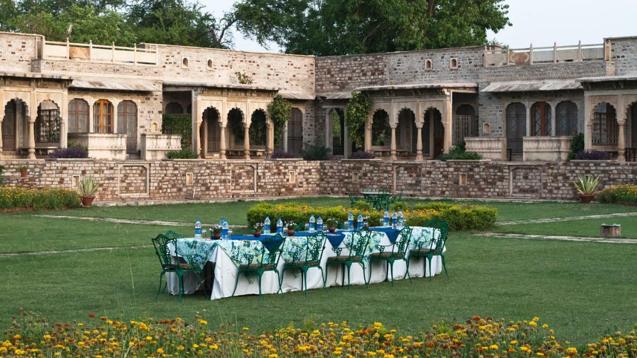 ホテル Neemrana'S - Deo Bagh グワーリヤル エクステリア 写真